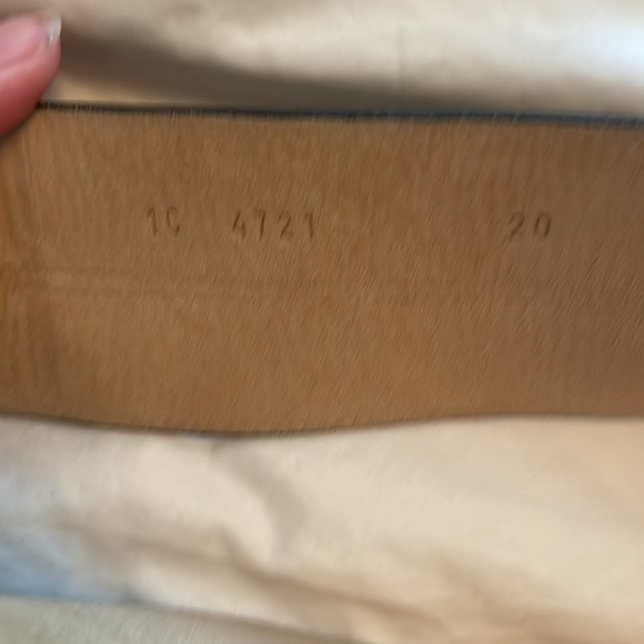 Authentic Prada belt. Size 75 (29.5”) - Picture 6 of 6